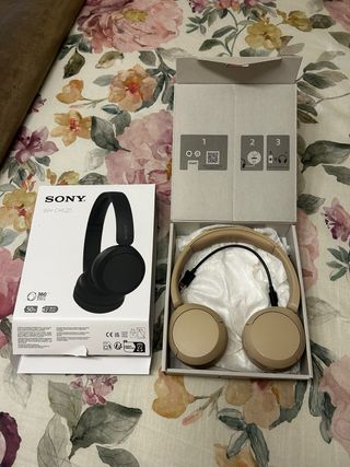 Auriculares Sony Inalámbricos Beige