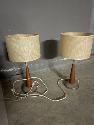 2 Lámparas de mesa madera y metal