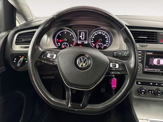 Volkswagen Golf Advance BMT