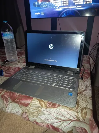 Portátil HP envy Beats audio core7