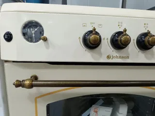 Cocina de Gas Johnson Crema 60cm