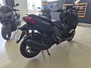 Yamaha XMAX 125 Tech