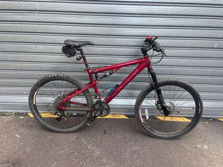 Bicicleta de Montaña Jamis Dakar doble suspensión