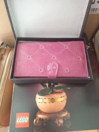 Cartera monedero en perfecto estado