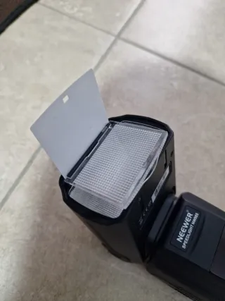 Flash Neewer NW985 per Canon TTL/HSS