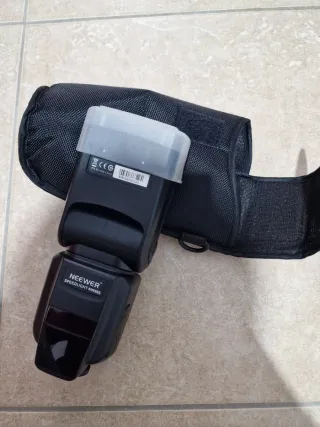 Flash Neewer NW985 per Canon TTL/HSS