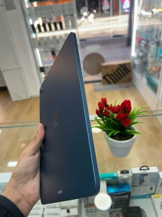 Apple Ipad Air 5th Gen M1 256Gb Azul Semi Nuevo