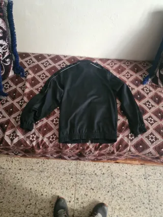 Chándal Nike Negro se ve nuevo Talla 12años