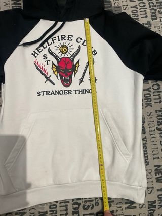 Sudadera Stranger Things Hellfire Club Talla XS