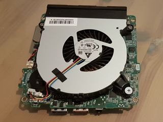 Intel NUC8BEH para piezas