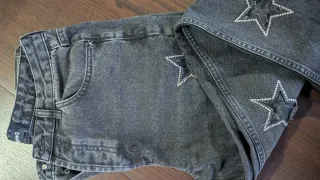 Pantalón Desigual estrellas negro talla 40