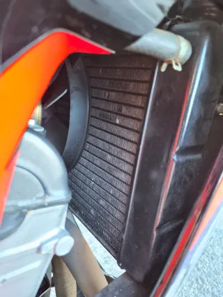Honda CBR 900 RR FireBlade SC28 Negra/Roja