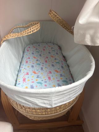 Moisés para bebé de mimbre de Cambrass