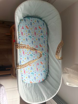 Moisés para bebé de mimbre de Cambrass