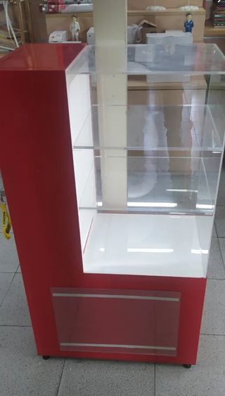 Expositor metacrilato con luz