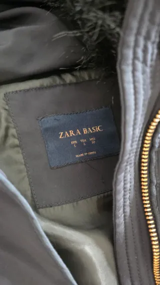 Cazadora azul acolchada Zara