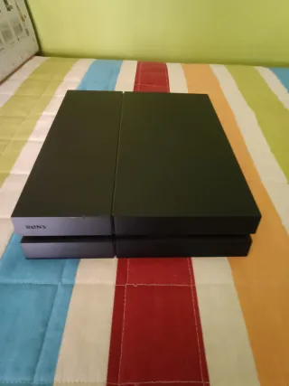 PlayStation 4 + DualShock+ 11 juegos