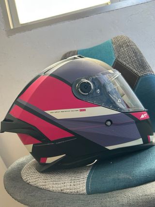 Casco de moto MT Helmets