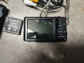 Fotocamera Panasonic Lumix 12 MP Zoom Ottico 4x