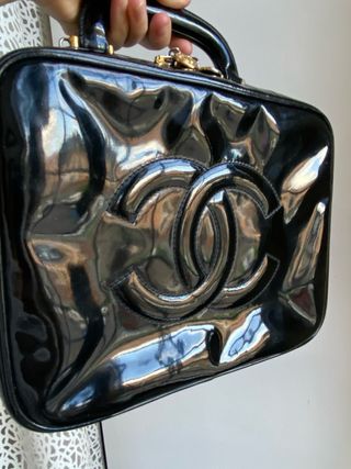 Borsa Chanel Vanity Case Pelle Vernice Nera