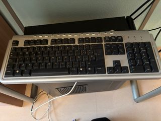 Teclado Ordenador Sobremesa