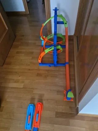 Pistas y coches Hot Wheels