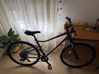 Bicicleta riverside color negro mate