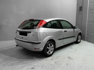 FORD FOCUS 1.6 Gasolina de 100CV del 2004