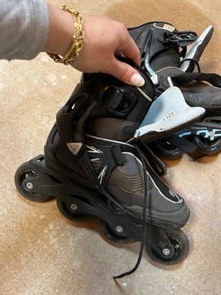 Patines en línea Rollerblade negros y azules