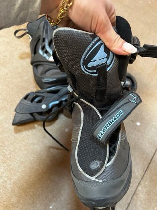 Patines en línea Rollerblade negros y azules
