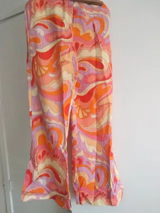 Pantalones estampados psicodélicos