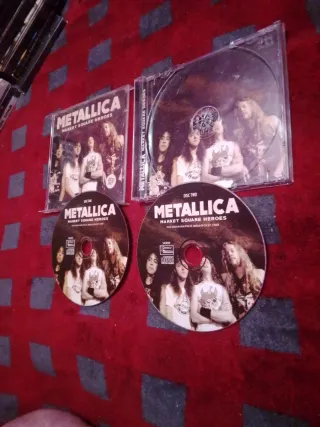 Metallica Market Square Heroes CD Set