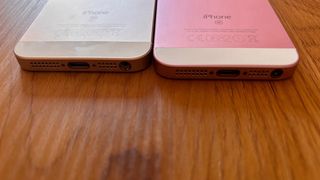 iPhone SE Blanco/Rosa