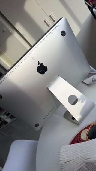 iMac 21.5” i5 2.5GHz 500GB Full HD Ordenador mesa