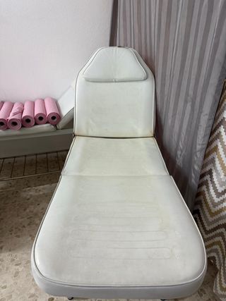 Camilla profesional reclinable ideal para estética