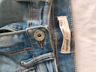 Pantalón vaquero azul