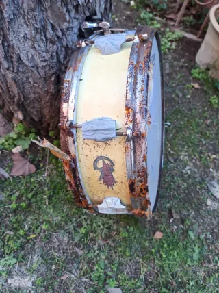 Tambor Thunder antiguo