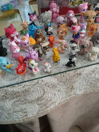 Lote de mascotas coleccionables