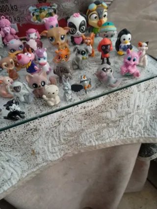 Lote de mascotas coleccionables