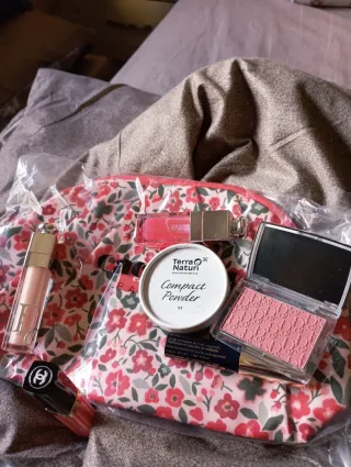 Lote maquillaje primeras marcas