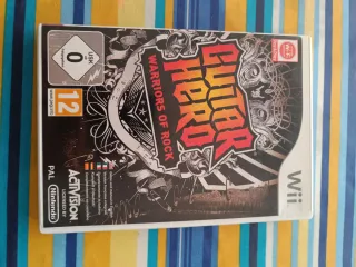 Juego wii guitar hero + regalo guitarra