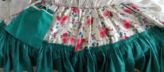 Precioso Traje de flamenca estampado floral A mano