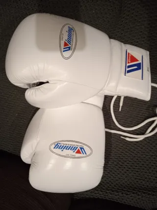 Equipación Boxeo Winning Replica muy buena calidad