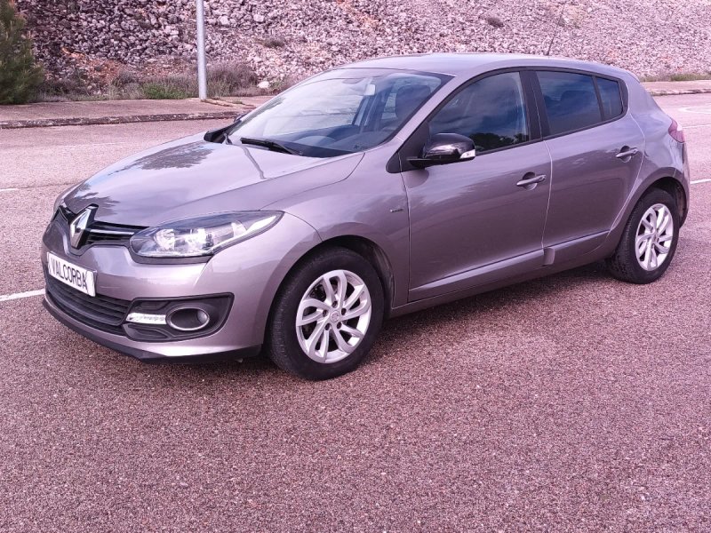 Renault Mégane 1.2 TCE Energy Limited S&S 2015, foto 2