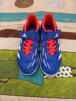 Zapatillas niño Adidas Predator usadas 1 vez