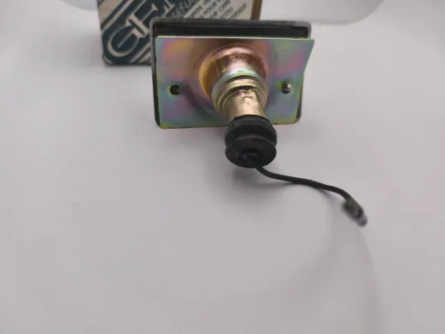 Luz matrícula Citroen GS marca gemo últimas unidad