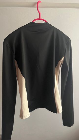 Chaqueta Adidas Mujer Beige y Negra