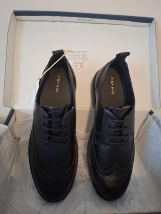 Zapatos de vestir negros para hombre