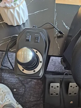 Volante Thrustmaster Suzuka Elite 3
