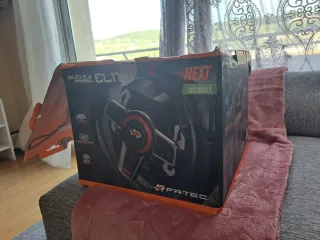 Volante Thrustmaster Suzuka Elite 3